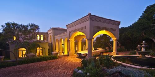 Lodge On The Lake And Wellness Spa Wilderness Exterior photo